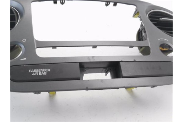 Recambio de rejilla entrada de aire para hyundai i10 (ia) 1.0 classic referencia OEM IAM 84740B9000  