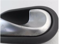 Recambio de manilla int. puerta trasero derecha para renault scenic ii (jm) 1.5 dci (jm1e) referencia OEM IAM 8200028486 5005500