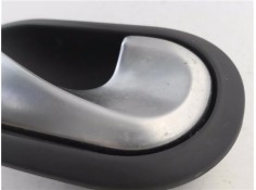 Recambio de manilla int. puerta delantero derecha para renault scenic ii (jm) 1.5 dci (jm1e) referencia OEM IAM 8200028486 50055