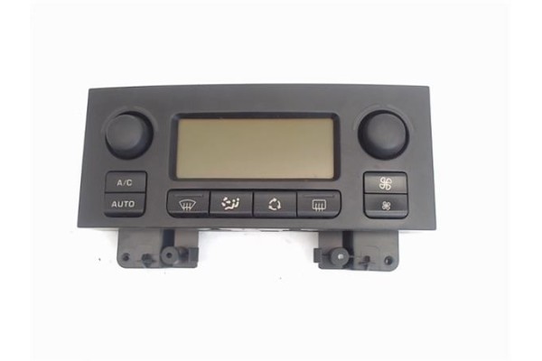 Recambio de mandos climatizador para citroen c4 berlina 1.6 hdi referencia OEM IAM   