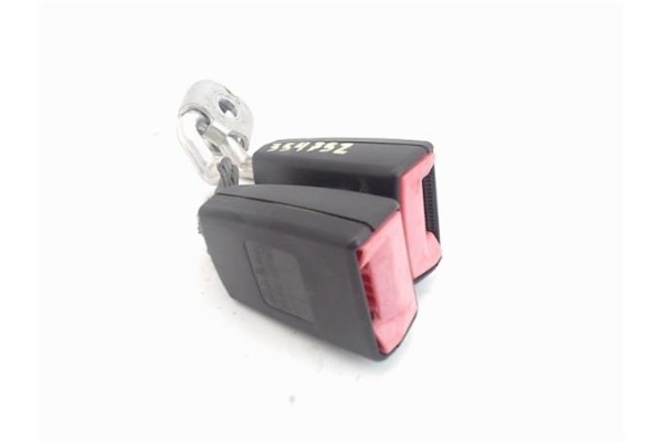 Recambio de anclaje cinturon trasero izquierdo para volkswagen golf vi (5k1) 1.4 advance referencia OEM IAM   