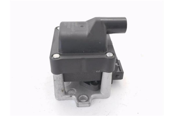 Recambio de bobina encendido para volkswagen polo iii (6n1) 45 1.0 referencia OEM IAM CE10023  