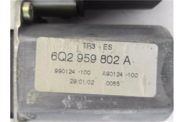 Recambio de motor elevalunas delantero izquierdo para seat ibiza (6l1) 1.9 sdi referencia OEM IAM 6Q2959802A  