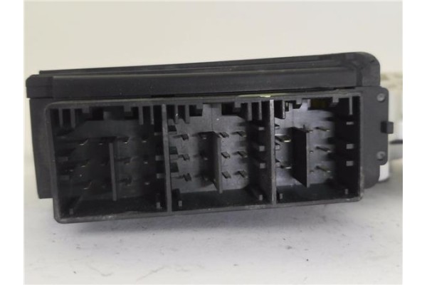 Recambio de motor elevalunas delantero izquierdo para seat ibiza (6l1) 1.9 sdi referencia OEM IAM 6Q2959802A  