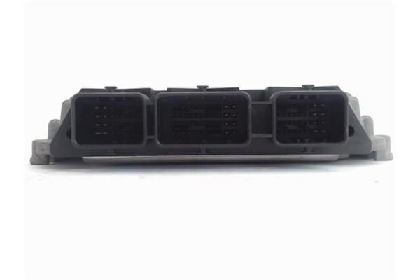Recambio de centralita para citroen c4 berlina 1.6 hdi referencia OEM IAM   