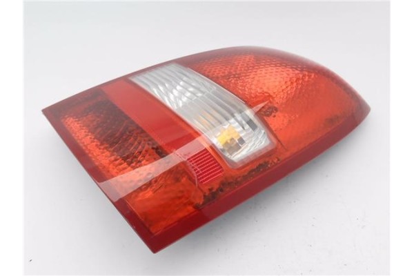 Recambio de piloto trasero derecho para nissan primera berlina (p12) 1.6 referencia OEM IAM 89025237  