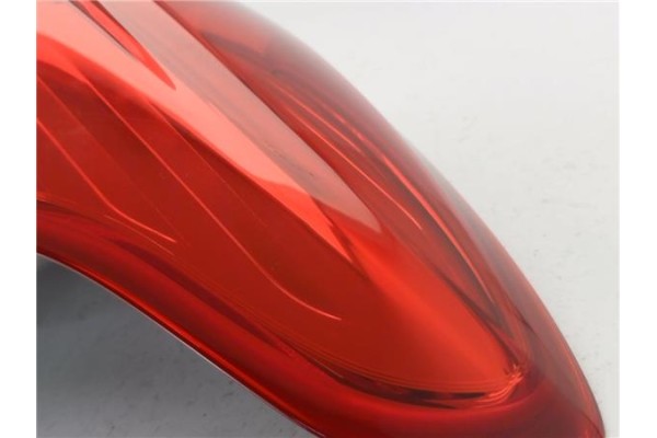 Recambio de piloto trasero derecho para opel mokka 1.7 business referencia OEM IAM E1313566  