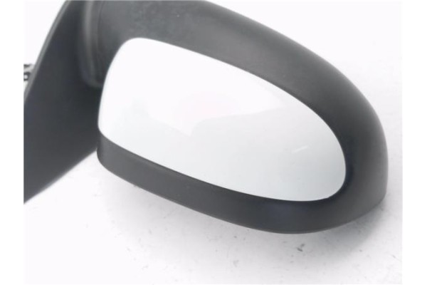 Recambio de retrovisor derecho para citroen saxo 1.6 vts 16v referencia OEM IAM E4023284  