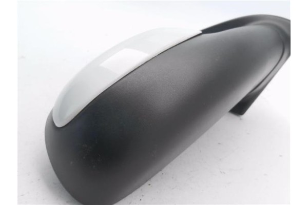 Recambio de retrovisor derecho para citroen saxo 1.6 vts 16v referencia OEM IAM E4023284  