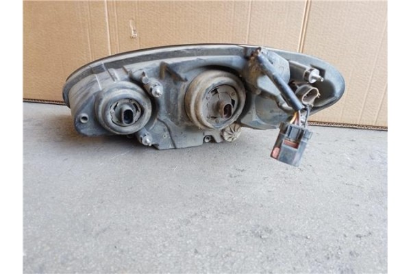 Recambio de faro delantero dcho para chrysler pt cruiser 1.6 route 66 referencia OEM IAM 05116044AC 1EJ22400002AF 