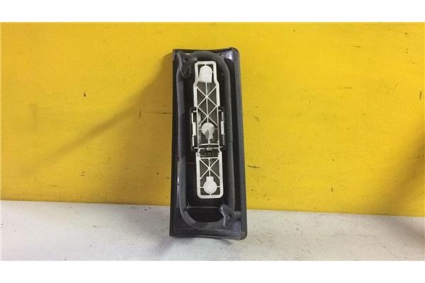 Recambio de piloto trasero izquierdo para renault rapid /express (f40) 1.4 kat kombi basis referencia OEM IAM 20990G  