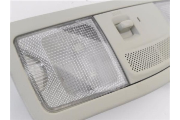 Recambio de luz delantero central techo para mitsubishi outlander (gf0/gg0) 2.0 phev kaiteki 4wd (gg2w) referencia OEM IAM 8401A
