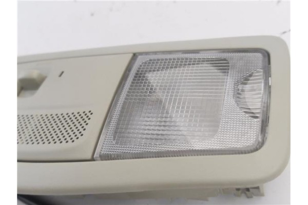 Recambio de luz delantero central techo para mitsubishi outlander (gf0/gg0) 2.0 phev kaiteki 4wd (gg2w) referencia OEM IAM 8401A
