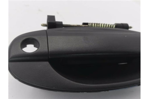 Recambio de maneta exterior delantero derecha para daewoo kalos 1.4 se referencia OEM IAM 96541638  