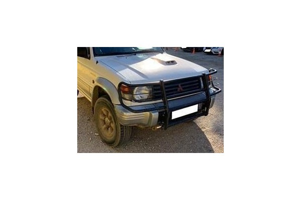 Recambio de capo para mitsubishi montero (v20/v40) 2.8 d a las 4 ruedas (v46w, v26w) referencia OEM IAM   