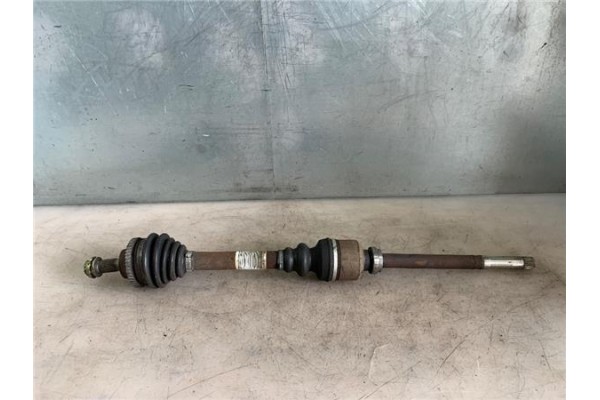 Recambio de palier delantero derecho para peugeot 206 2.0 hdi 90 referencia OEM IAM   