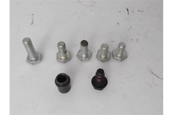 Recambio de juego cinturones trasero para opel vectra a referencia OEM IAM 197035 90286923 