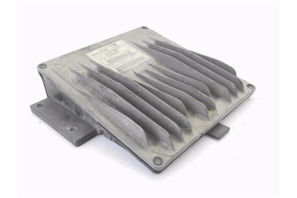 Recambio de centralita para renault twingo (cn0_) 1.5 dci (cn0e) referencia OEM IAM 8200911566 R0410B032E 