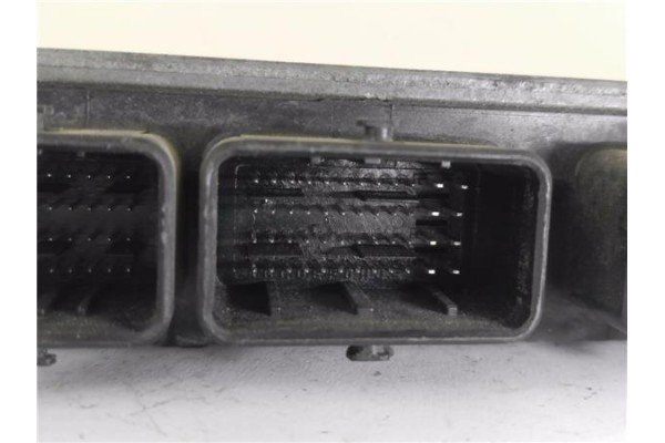 Recambio de centralita para renault twingo (cn0_) 1.5 dci (cn0e) referencia OEM IAM 8200911566 R0410B032E 