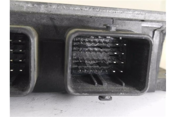 Recambio de centralita para renault twingo (cn0_) 1.5 dci (cn0e) referencia OEM IAM 8200911566 R0410B032E 