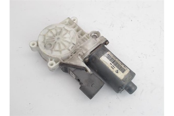 Recambio de motor elevalunas trasero izquierdo para bmw serie 3 touring (e46) referencia OEM IAM 67628362066  