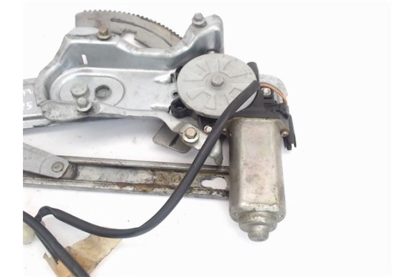 Recambio de mecanismo elevalunas delantero izquierdo para rover rover 25 (rf) referencia OEM IAM CUH101910  