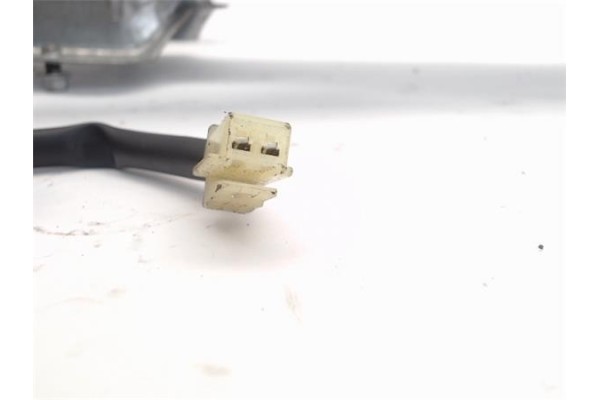 Recambio de mecanismo elevalunas delantero izquierdo para rover rover 25 (rf) referencia OEM IAM CUH101910  