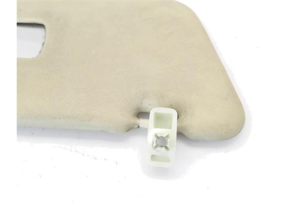 Recambio de parasol derecho para opel corsa a 1.3 gl referencia OEM IAM 1437188  