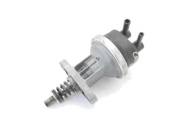 Recambio de bomba combustible para opel corsa a 1.3 gl referencia OEM IAM 25061481  