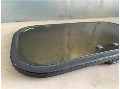 Recambio de luna techo solar para opel corsa a 1.3 gl referencia OEM IAM 90053816  