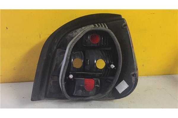 Recambio de piloto trasero izquierdo para renault scenic i (ja...) 1.9 dti expression referencia OEM IAM  2341 