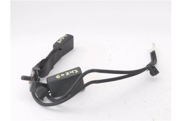 Recambio de anclaje cinturon trasero derecho para hyundai i10 (ia) 1.0 classic referencia OEM IAM 89840B9100PYN  