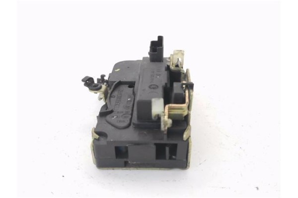 Recambio de cierre electromagnetico delantero derecho para citroen berlingo 1.9 d sx combi referencia OEM IAM 9136P7  