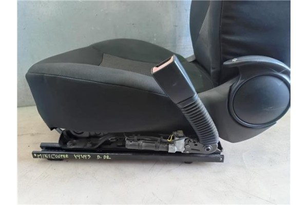 Recambio de asiento delantero derecho para mini mini (r56) 1.6 cooper d referencia OEM IAM 52102754394  