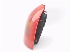 Recambio de piloto trasero derecho para renault clio ii (xbo) 1.4 75cv referencia OEM IAM 7700410518  