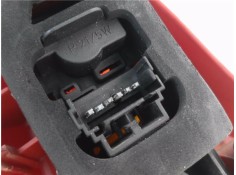 Recambio de piloto trasero derecho para renault clio ii (xbo) 1.4 75cv referencia OEM IAM 7700410518  