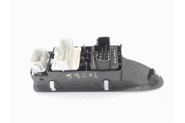 Recambio de mando elevalunas delantero izquierdo para renault laguna ii (bg0) 1.9 dci (bg0g) referencia OEM IAM 8200002445  