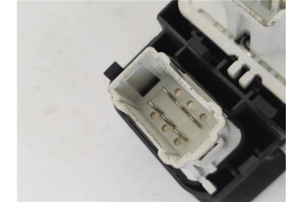 Recambio de mando elevalunas delantero izquierdo para renault laguna ii (bg0) 1.9 dci (bg0g) referencia OEM IAM 8200002445  