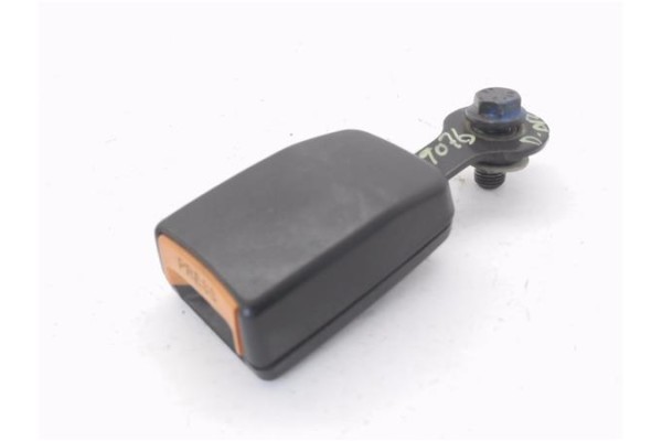 Recambio de anclaje cinturon delantero derecho para suzuki swift berlina (sf/ea) 1.3 referencia OEM IAM 8490180E11L8Z  