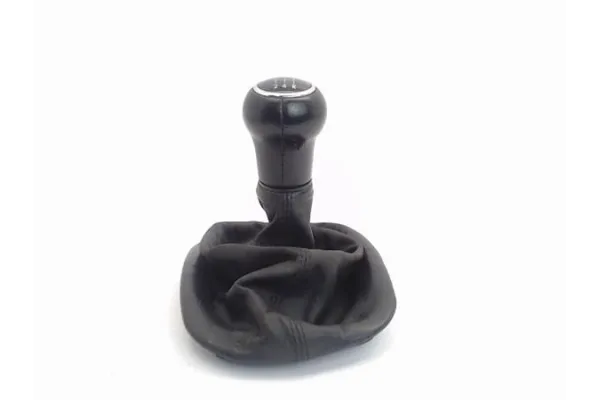 Recambio de pomo palanca cambio para citroen c4 berlina 1.6 exclusive referencia OEM IAM 2403FK  