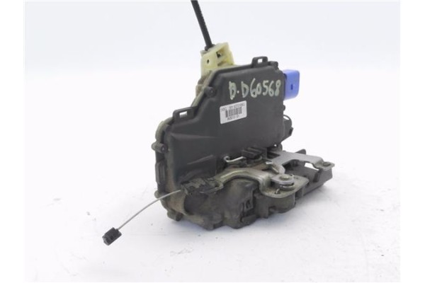Recambio de cierre electromagnetico delantero derecho para seat cordoba berlina (6l2) 1.4 16v referencia OEM IAM 3B1837016BQ  
