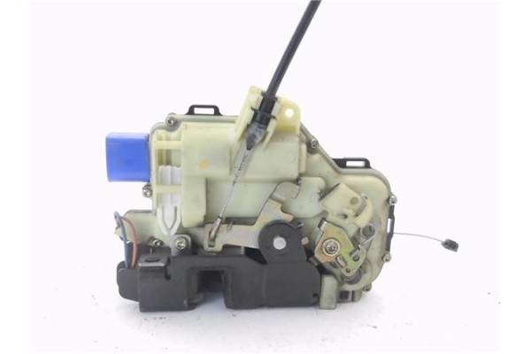 Recambio de cierre electromagnetico delantero derecho para seat cordoba berlina (6l2) 1.4 16v referencia OEM IAM 3B1837016BQ  
