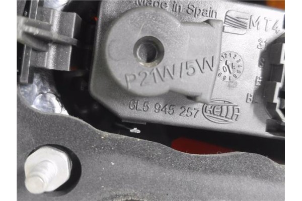 Recambio de piloto trasero izquierdo para seat cordoba berlina (6l2) 1.4 16v referencia OEM IAM 6L5945257  