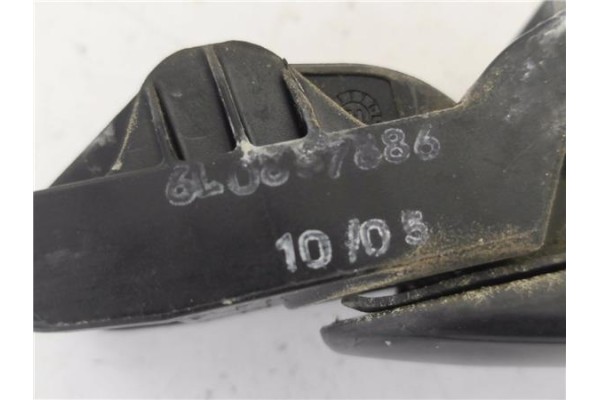 Recambio de maneta exterior delantero derecha para seat cordoba berlina (6l2) 1.4 16v referencia OEM IAM 6L0837886  