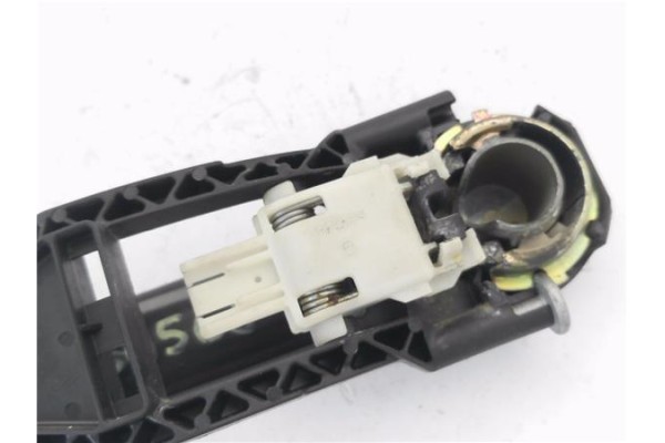 Recambio de maneta exterior delantero derecha para seat cordoba berlina (6l2) 1.4 16v referencia OEM IAM 6L0837886  