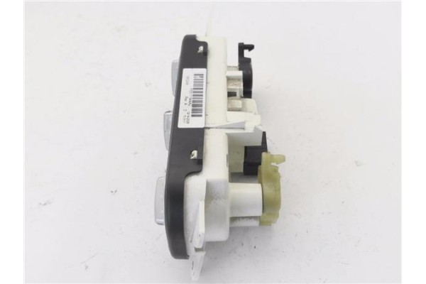 Recambio de mandos calefaccion / a.a. para chrysler pt cruiser 1.6 route 66 referencia OEM IAM P55111844AJ  