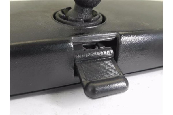 Recambio de retrovisor interior para seat cordoba berlina (6l2) 1.4 16v referencia OEM IAM 3B9857511A E9014022 