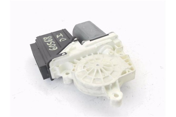 Recambio de motor elevalunas delantero izquierdo para seat cordoba berlina (6l2) 1.4 16v referencia OEM IAM 101387103 104379101 