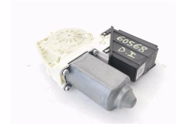 Recambio de motor elevalunas delantero izquierdo para seat cordoba berlina (6l2) 1.4 16v referencia OEM IAM 101387103 104379101 