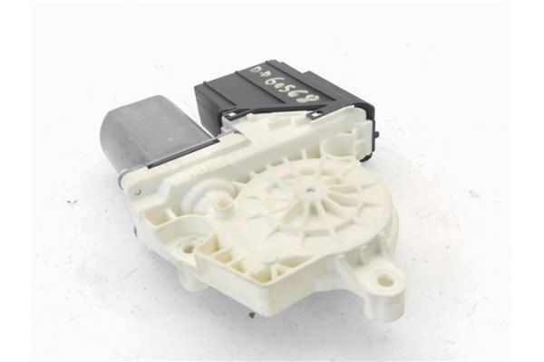 Recambio de motor elevalunas delantero derecho para seat cordoba berlina (6l2) 1.4 16v referencia OEM IAM 101386103  